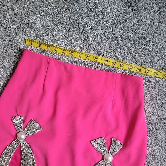 Pink Bejeweled Bow Rhinestone Mini Skirt Size Medium - Picture 4 of 9